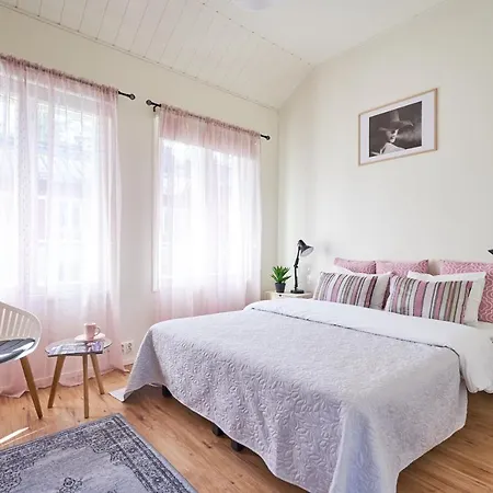 Апартаменты In *